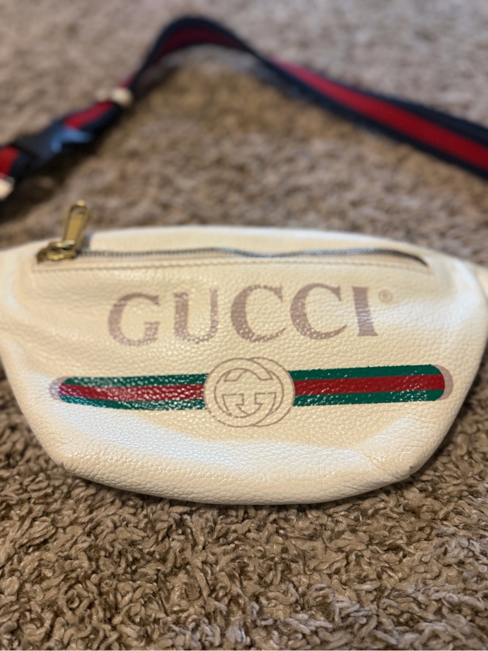 Authentic Gucci Beltbag Belt Logo Ivory Leather - Picture 2 of 8